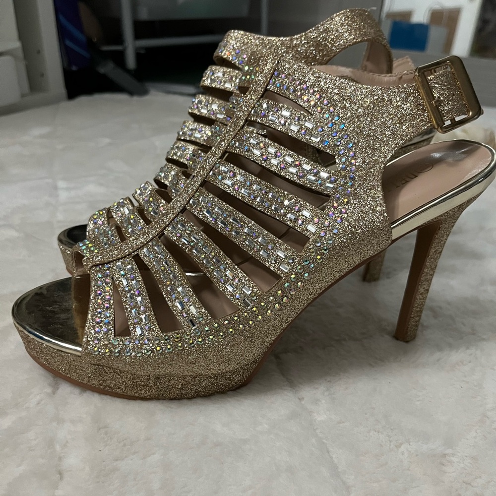 Gold prom heels with strap